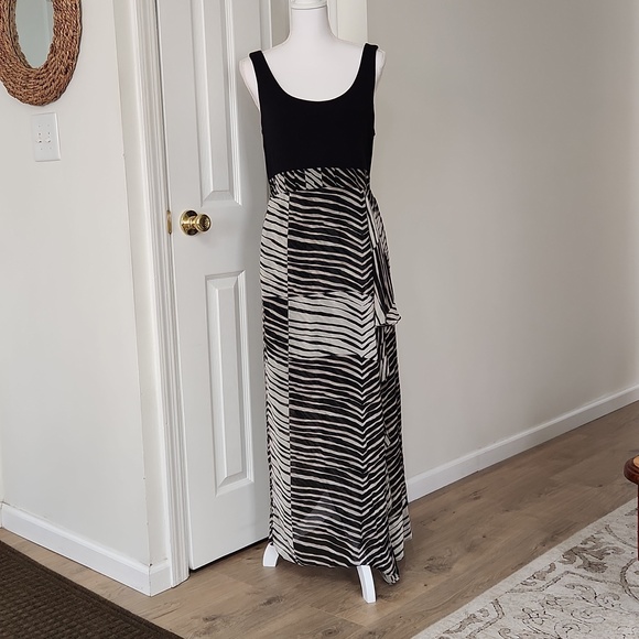 CAbi Cha Cha Maxi Dress M - Picture 4 of 15
